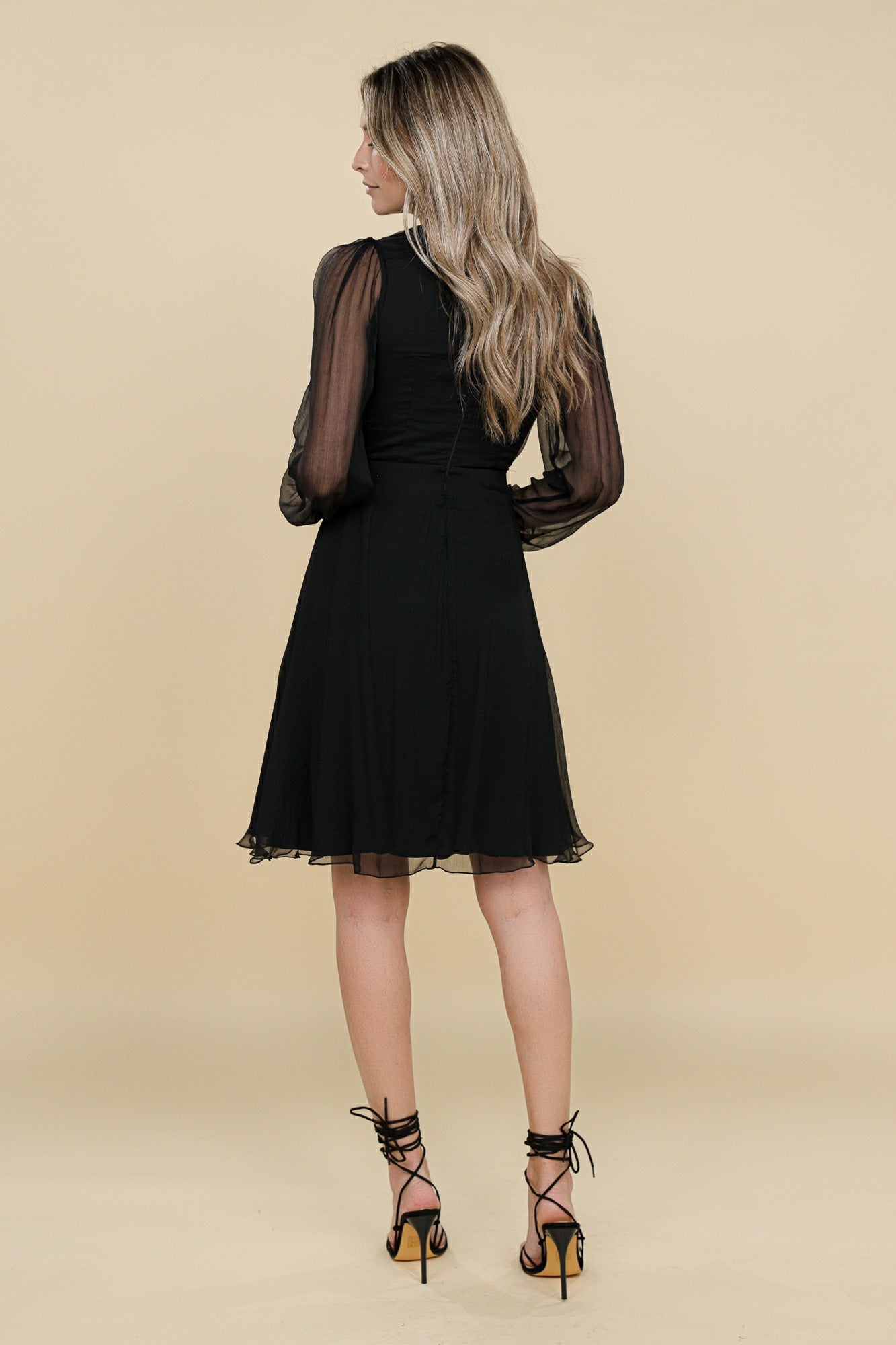 Rochie clos midi neagra din matase