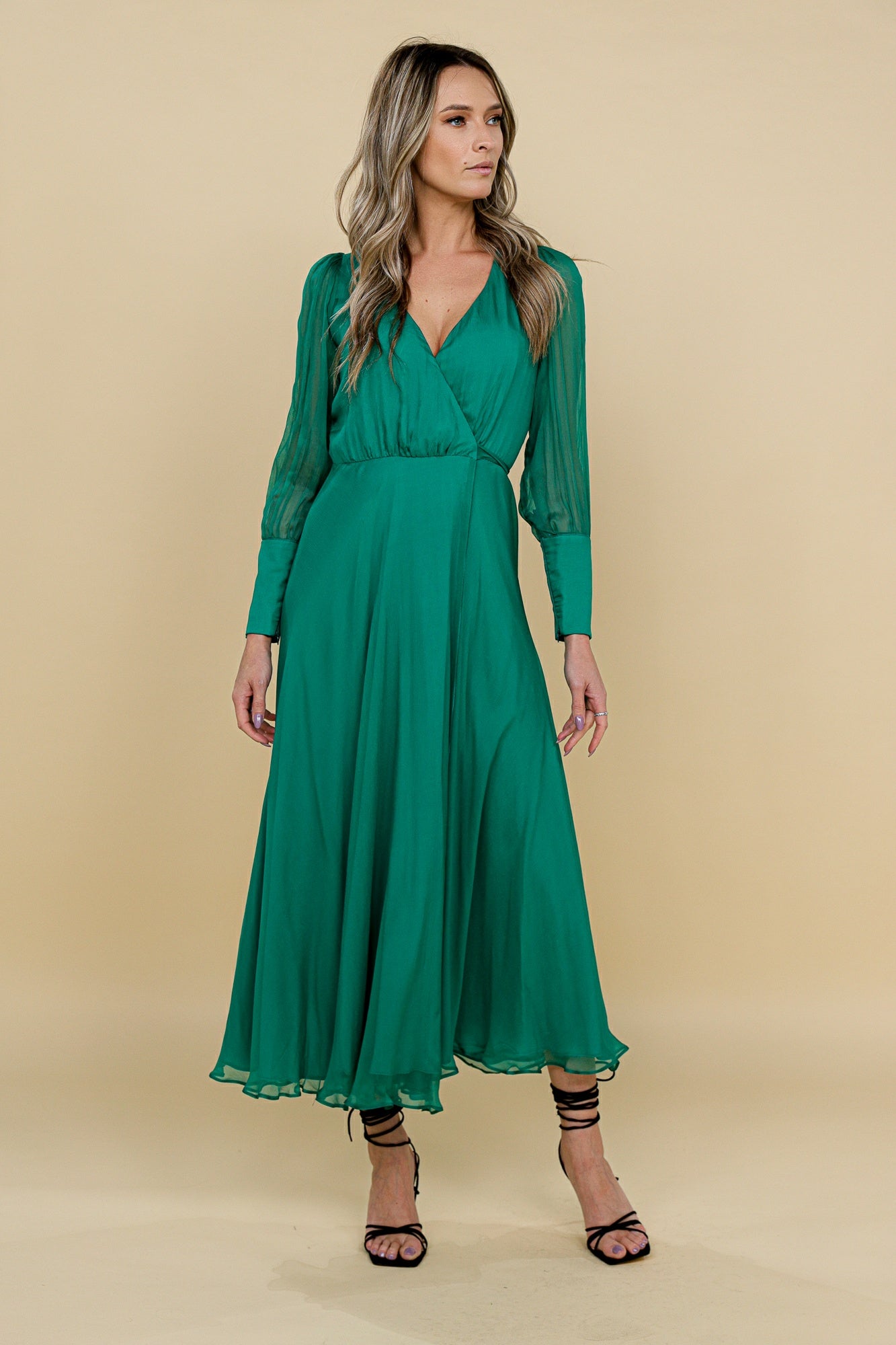 Rochie Chianti verde petrecuta din matase