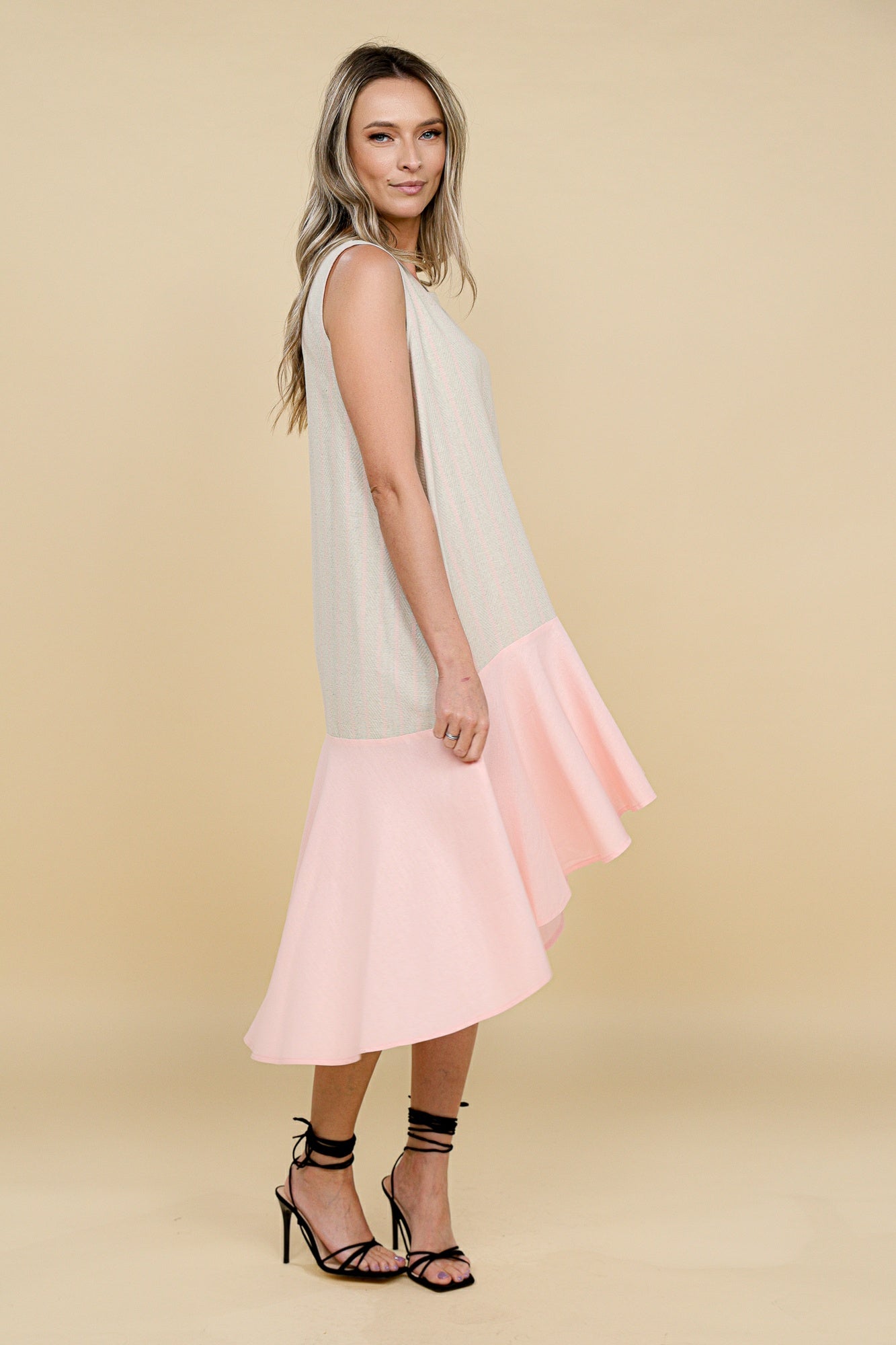 Rochie midi asimetrica clos din in