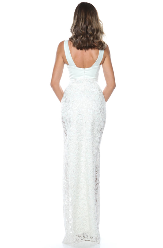 Rochie de mireasa din broderie si tafta