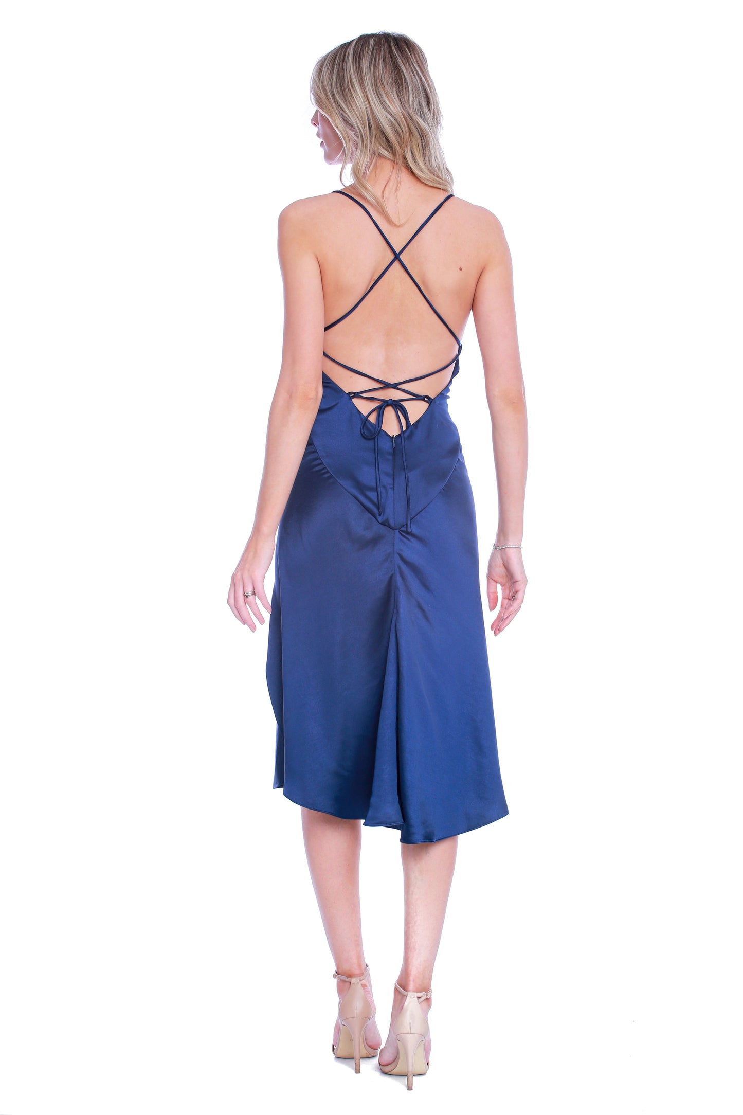 Rochie midi din satin bleurmarin cu crapatura Seville