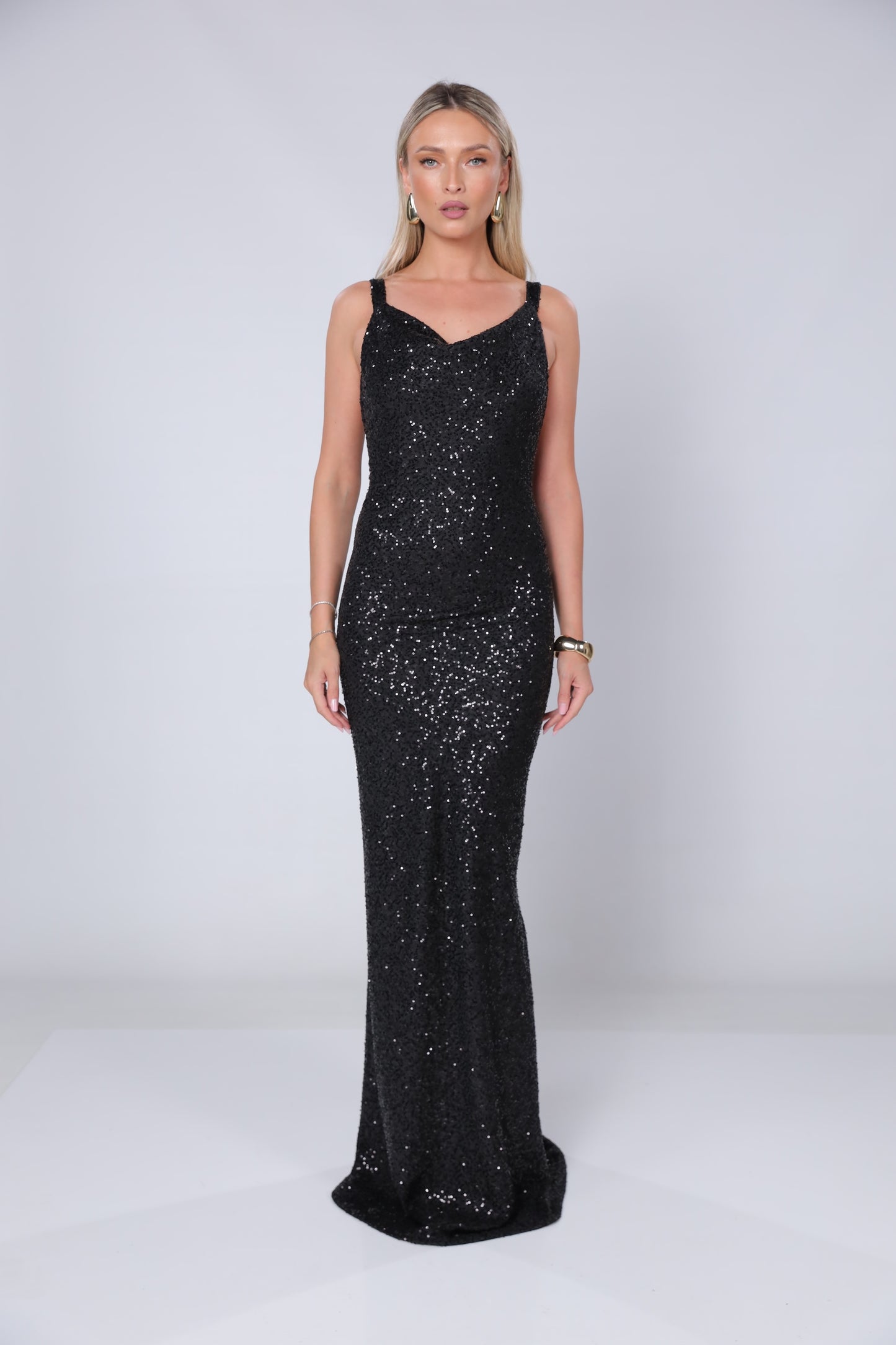 Rochie maxi Margot negra din jerseu cu paiete